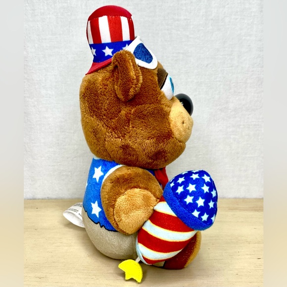Funko Five Nights At Freddy's Firework Freddy Plush 4th Of July FNAF 2023 - Picture 5 of 9